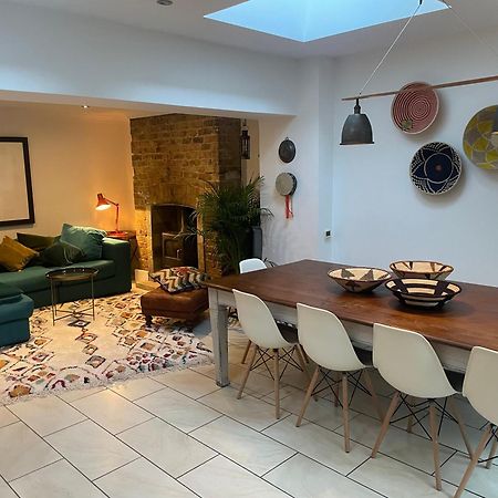 Beautiful London Victorian House, Sleeps 12 빌라 외부 사진