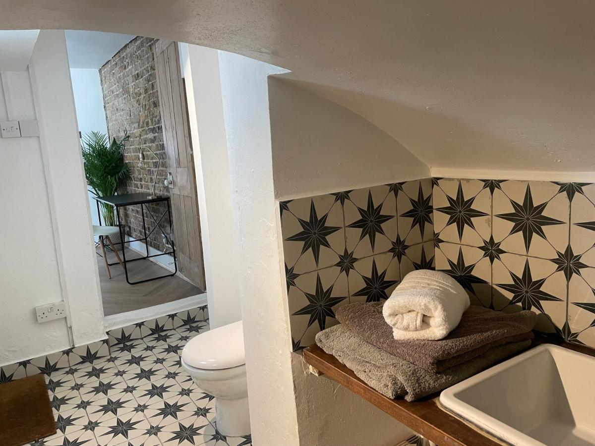 Beautiful London Victorian House, Sleeps 12 빌라 외부 사진